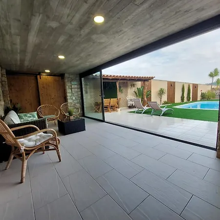 Adega D'aldeia Com Piscina E Jacuzzi Tatil Evi Ulmeiro