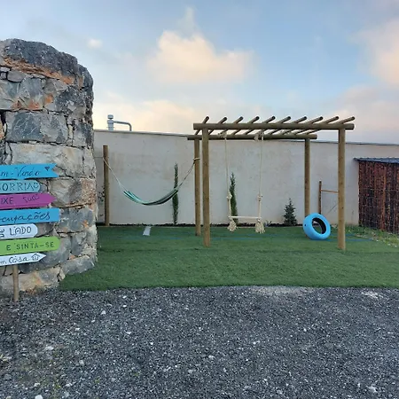 Tatil Evi Adega D'aldeia Com Piscina E Jacuzzi