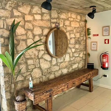 Adega D'aldeia Com Piscina E Jacuzzi * Ulmeiro