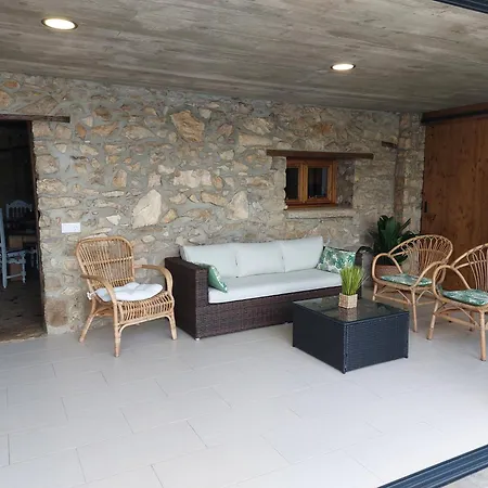 Nyaraló Adega D'aldeia Com Piscina E Jacuzzi Ulmeiro