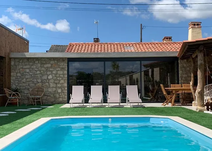 Tatil Evi Adega D'aldeia Com Piscina E Jacuzzi *