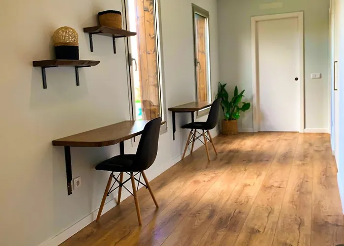 Adega D'aldeia Com Piscina E Jacuzzi Hébergement de vacances Ulmeiro