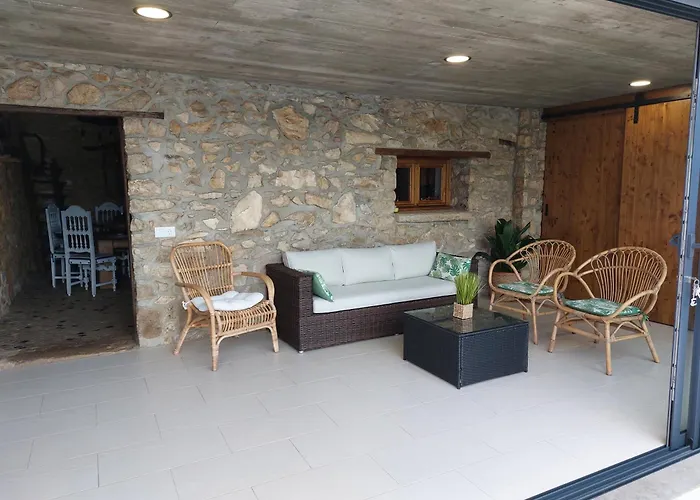 Tatil Evi Adega D'aldeia Com Piscina E Jacuzzi Ulmeiro