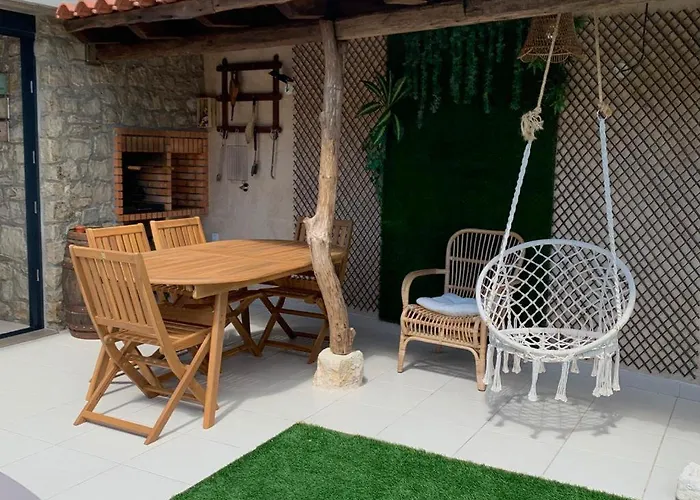 Tatil Evi Adega D'aldeia Com Piscina E Jacuzzi *